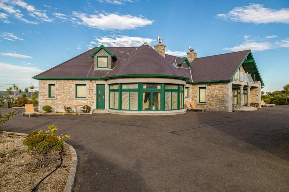 Like Walking Into A Fantastic Novel At Inishowen House Rashenny المظهر الخارجي الصورة